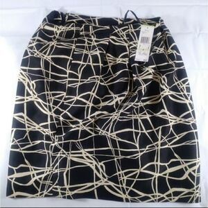 NWT Anne Klein skirt size small